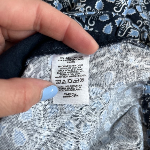 LOFT Outlet Linen Blend Blue Printed Skirt - Size Medium Petite - Picture 8 of 10